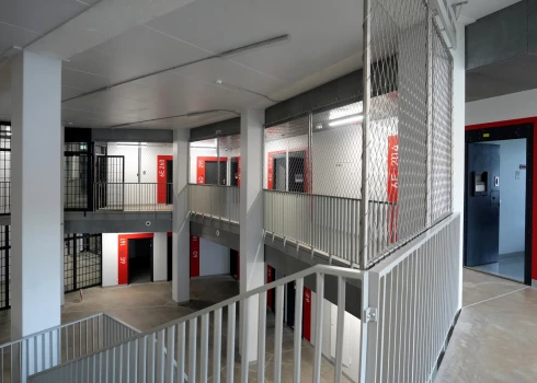 Eksplutācijā Tieslietu ministrijai un Tiesu namu aģentūrai nodod jauno Liepājas cietumu.