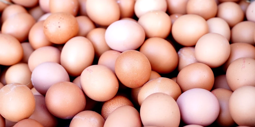 Olu pakas cena patērētājiem pēc samazinātā PVN piemērošanas varētu samazināties par aptuveni 20-30 centiem.