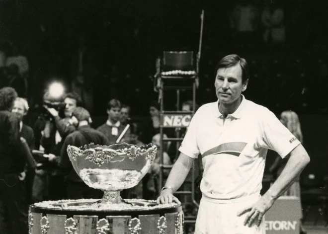 Mūžībā devusies horvātu tenisa leģenda Nikola Piličs