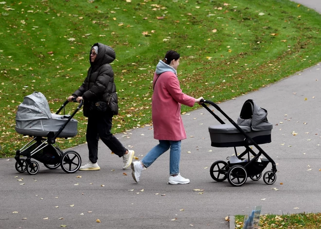 Nākamgad gaidāmas izmaiņas bērna piedzimšanas un kopšanas pabalstos