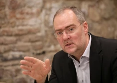 Par zivju apdrošināšanu, krāpniekiem un mīlas trijstūri: asociācijas prezidents Abāšins skaidro situāciju tirgū