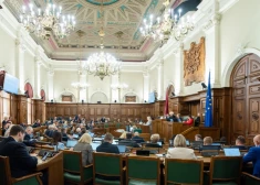 Ar ZZS atbalstu Saeima nodod vērtēšanai komisijā opozīcijas ieceri izstāties no Stambulas konvencijas