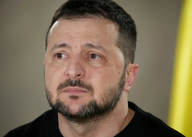 Zelenskis paziņo, kad būs gatavs atkāpties