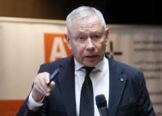 Уволить каждого третьего и разделить зарплату: предприниматель о том, как побороть "круговую поруку" чиновников