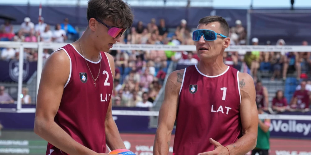 Pļaviņš/Fokerots iekļūst "Elite 16" turnīra Brazīlijā astotdaļfinālā.