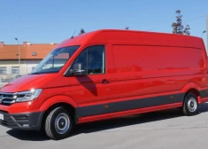 Modernizētajā "Volkswagen Crafter" sajūta vairāk kā vieglajā mašīnā