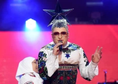 Российские солдаты пожаловались, что их "пытали" песнями Сердючки. Украинский артист отметил, что его песни действуют "и на зомби"