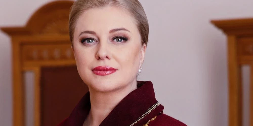 Satversmes tiesas priekšsēdētāja. Asoc. prof., Dr.iur. Irēna Kucina norāda, ka tikai kopā un ne katrs atsevišķi prokurori un prokuratūras darbinieki var stāties pretī jauniem izaicinājumiem.