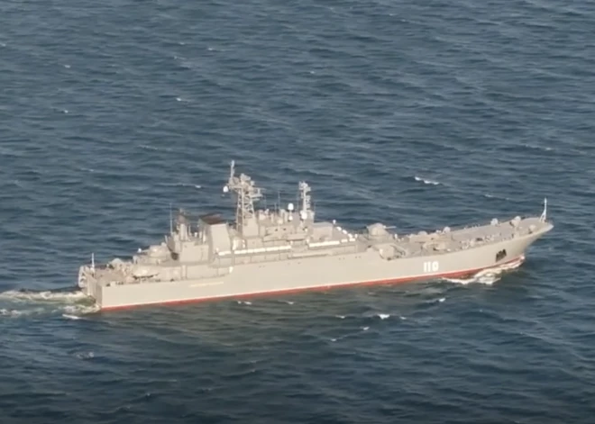 Medijs: dronu incidentu laikā Dānijas piekrastē atradās Krievijas karakuģis