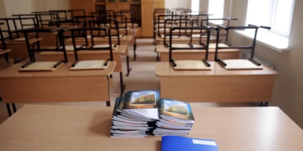 No 2026. gada Latvijas skolās otro svešvalodu drīkstēs mācīt tikai no Eiropas Savienības vai Eiropas Ekonomikas zonas oficiālajām valodām.