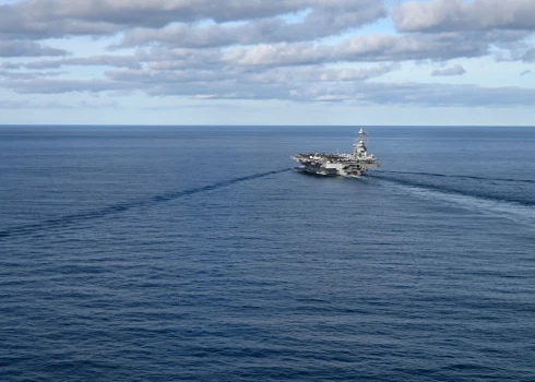 Pēc dronu incidentiem Dānijā NATO pastiprina modrību Baltijas jūrā.