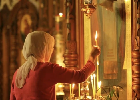 Latvijas pareizticīgo baznīca kategoriski atteikusies atbildēt uz medija jautājumiem.