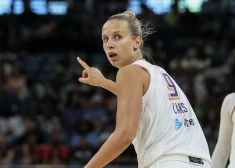 Laksa var atkārtot Jēkabsones-Žogotas panākumu – “Mercury” iekļūst WNBA finālā