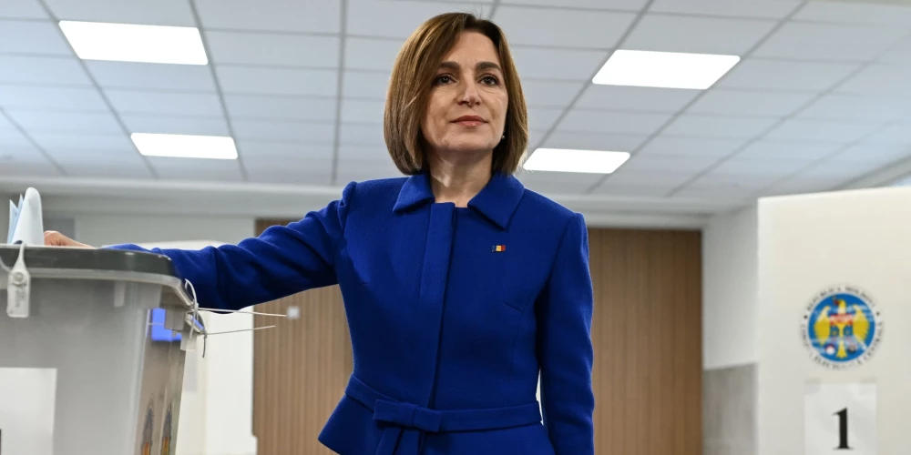 Vēlēšanās Moldovā pārliecinošā vadībā prorietumnieciskā partija.