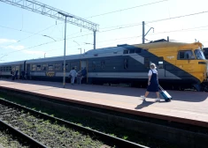 Rīdziniekiem un piekrastes iedzīvotājiem jārēķinās ar retākiem vilcieniem uz Carnikavu