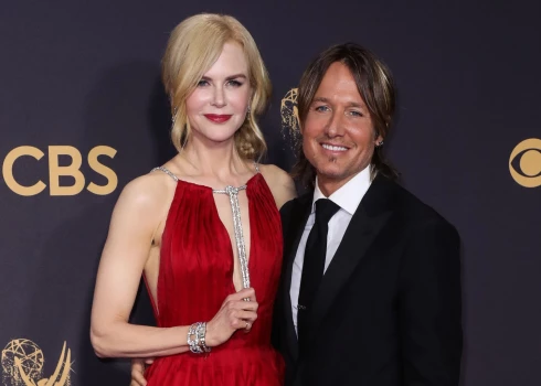 Nikola Kidmena un mūziķis Kīts Urbans bija precēti 19 gadus.