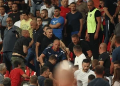 Līdzjutību uzvedības dēļ FIFA piespriež sankcijas Latvijas pretiniecei Pasaules kausa kvalifikācijā Serbijai