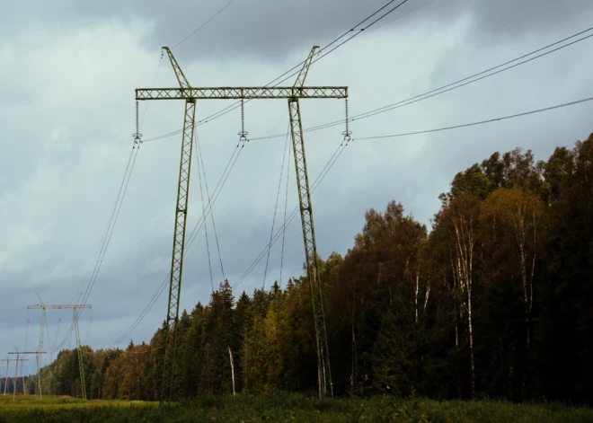 Latvija no 1. oktobra pāriet uz 15 minūšu elektroenerģijas uzskaiti. Ko tas nozīmē patērētājiem?