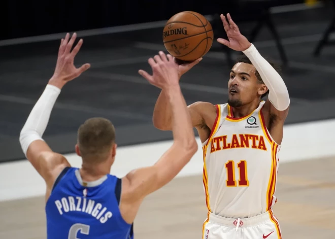 Kristaps Porziņģis stāsta, kā "sadzīvos" laukumā ar "Hawks" superzvaigzni Treju Jangu