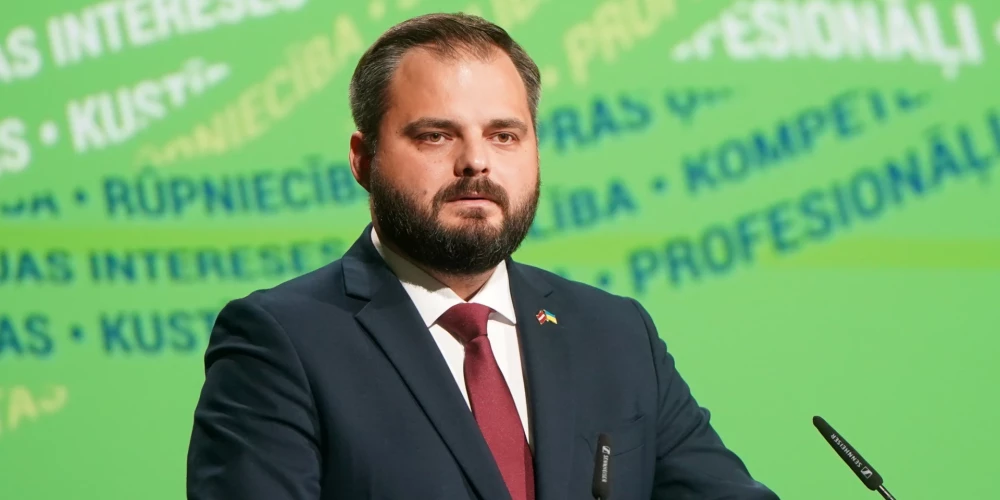 "Jaunās vienotības" Saeimas frakcijas vadītājs Edmunds Jurēvics.