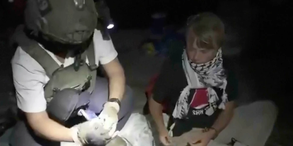 Aizturēta aktīviste Grēta Tūnberga. 