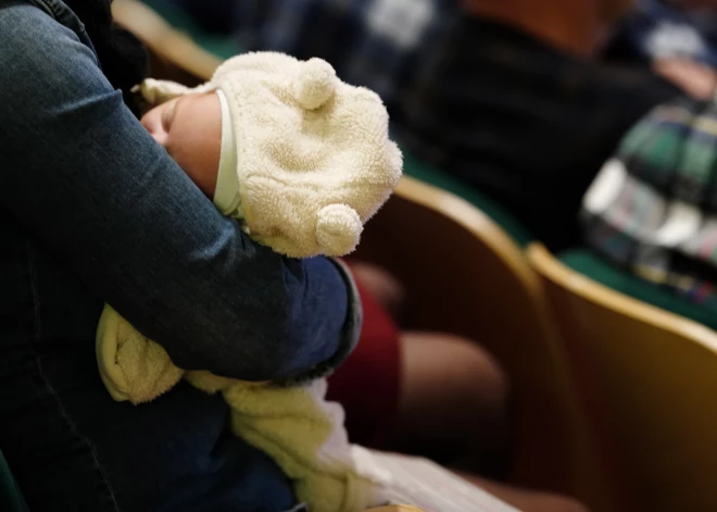 Родителям в Адажи готовят более щедрое пособие за новорожденного