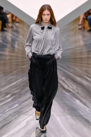 Sandeja Rouza “Dior” skatē.