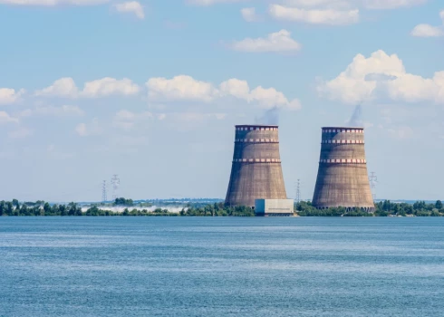 Krievija gatavojas pieslēgt Eiropā lielāko atomelektrostaciju savam elektrotīklam.
