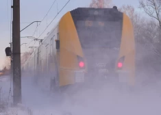 Ziemā vilcienu reiss Rīga–Carnikava kursēs retāk