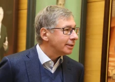 "Прогрессивные" против Авена: единственного латвийца из списка Forbes хотят лишить гражданства