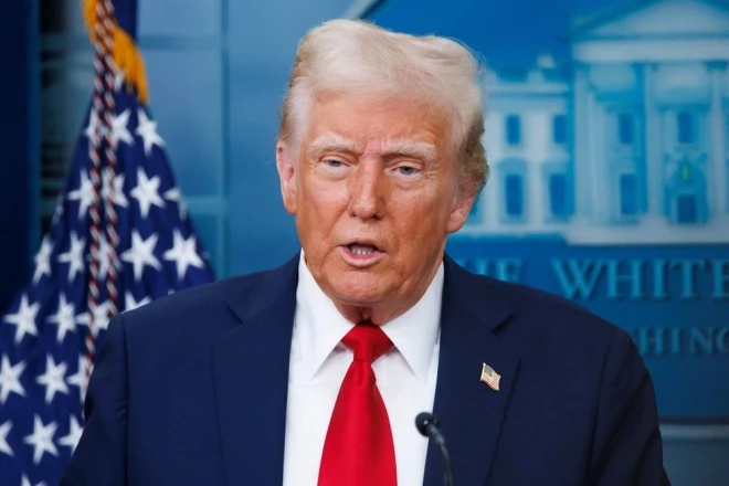 Дональд Трамп взялся и за лекарства.