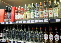 Как пили, так и пьют: региональные магазины не почувствовали последствий ограничений на алкоголь