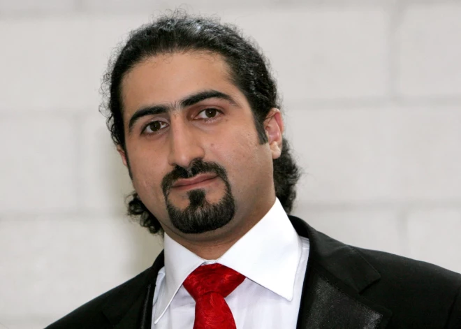 Kā dzīvo bēdīgi slavenā terorista Osama bin Ladena dēls