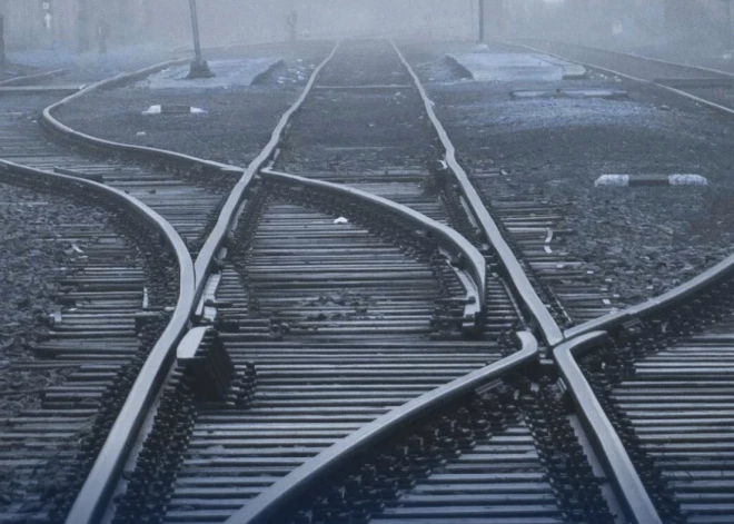 "Bija grūti atkal sākt uzticēties cilvēkiem!" Vilciena mašīnists atklāj, kā sadzīvot ar domu, ka esi notriecis cilvēku