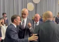 Albānijas premjers "pārmet" Makronam neapsveikšanu Trampa apgalvotā "Albānijas un Azerbaidžānas miera līguma" noslēgšanā. VIDEO