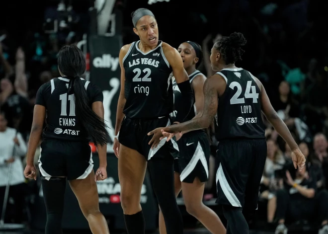 Kitija Laksa nespēlē Fīniksas "Mercury" zaudējumā WNBA finālsērijas ievadā