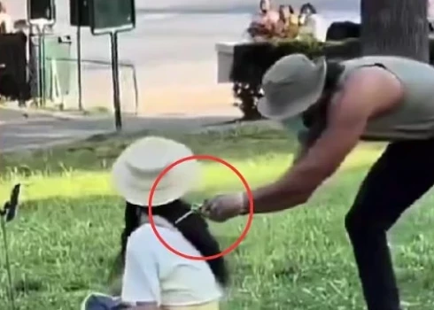 Par “šļirces joku” video franču influencerim piespriesti seši mēneši cietumā.