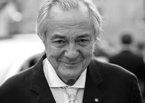 Ремо Джироне (1948 - 2025).