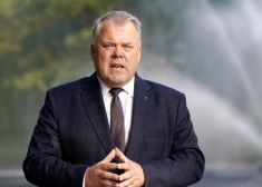 Pašvaldības dāsni pabalsta bijušos vadītājus: pērn izmaksāti 2,2 miljoni eiro