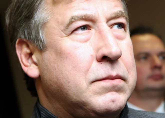 Зиедонис Чеверс (1960–2025)