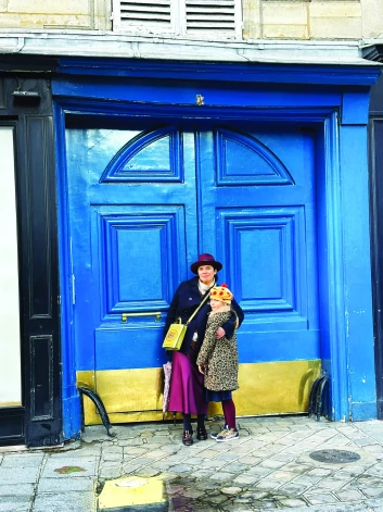 Kristīne Luīze Avotiņa ar meitu. Foto: no privātā arhīva