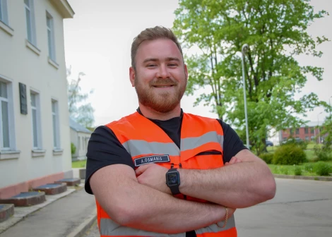 "Vai es biju skarbs? Varbūt,"  NMPD ārsta palīgs Alvis Osmanis par to, kā mediķi glābj dzīvības