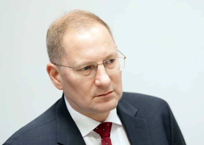 Pensiju eksperts Edgars Voļskis aicina atteikties no izdienas pensijām
