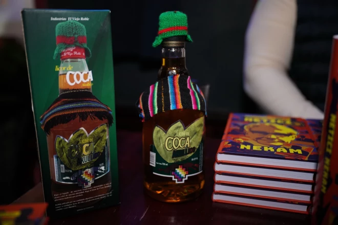 Šis liķieris no kokas lapām pēc garšas mazliet atgādināja vācu slaveno augu uzlējumu "Jägermeister".