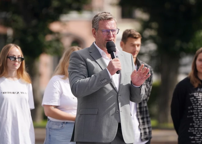 Kleinbergs: Rīgas pašvaldībai jādod iespēja piemērot lielāku nekustamā īpašuma nodokli pilsētas graustiem