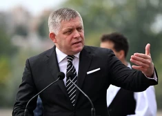 Slovākija piešķir Ukrainai pirmo palīdzības paketi kopš Roberta Fico nākšanas pie varas