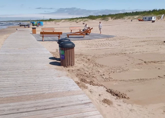 No ezeru, Vecāķu un Daugavgrīvas peldvietām šovasar izvesti teju 350 kubikmetri sadzīves atkritumu