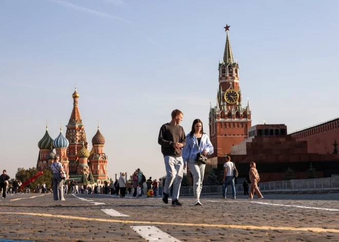 С 1 ноября - без экскурсий в Россию и Беларусь: Латвия закрывает нерегулярные автобусные рейсы