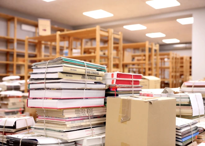 Valdība atbalsta pilno PVN likmi grāmatām, kas nav latviešu vai Eiropas Savienības valodās