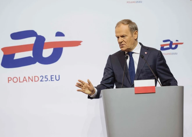 Polijas premjers Tusks: nevis "Nord Stream 2" gāzesvada spridzināšana, bet tā pastāvēšana bija problēma
